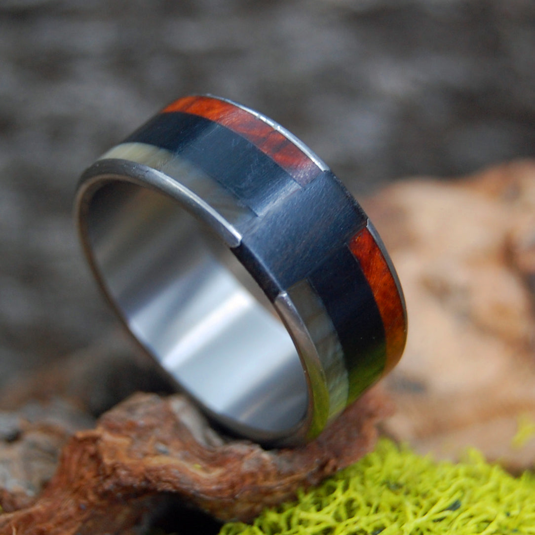 LOVE NEVER FAILS | Sheep Horn, Onyx Stone and Red Oak Wood - Titanium Wedding Rings - Minter and Richter Designs