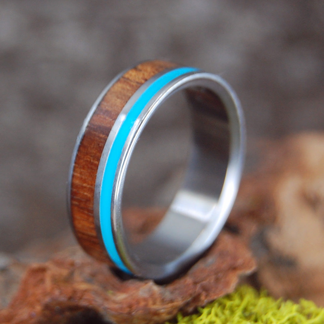 WOODED COVE | SIZE 9.25 AT 6.4MM | Koa Wood | Unique Wedding Rings | On Sale - Minter and Richter Designs