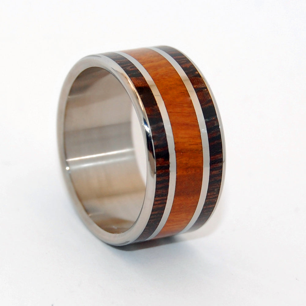 Minter + Richter | FIND ME | Ancient Kauri Wood - Titanium Wedding Ring ...